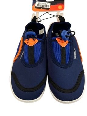 🆕- Speedo Boys Speedo Surfwalker Water Shoe Navy and Orange Slip-On. Size: 13-1